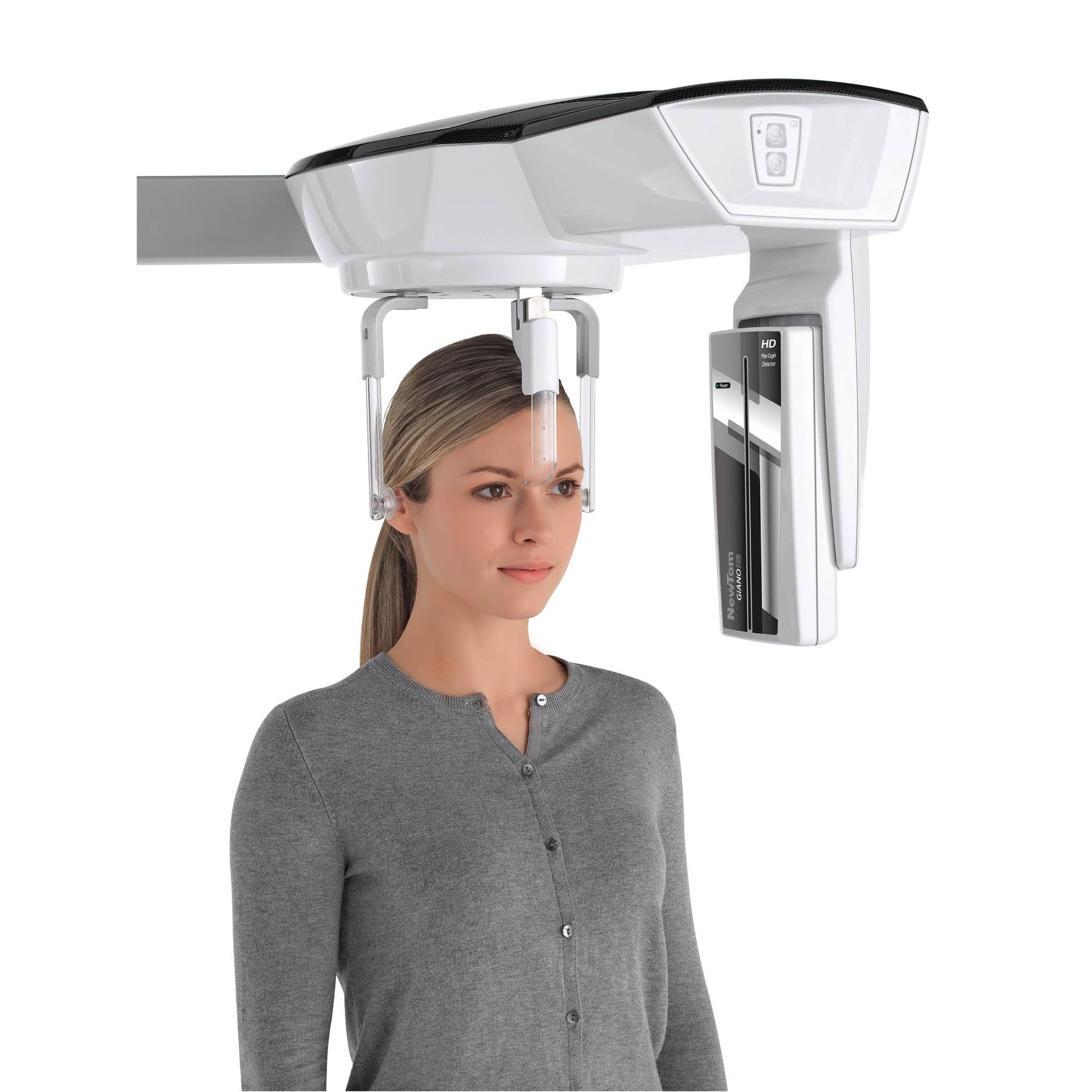 The GiANO HR is the complete hybrid CBCT for 2D/3D imaging. Auto-adaptive positioning with three laser guides and 7-point head support unit make the process easy and always ensures aligned images.